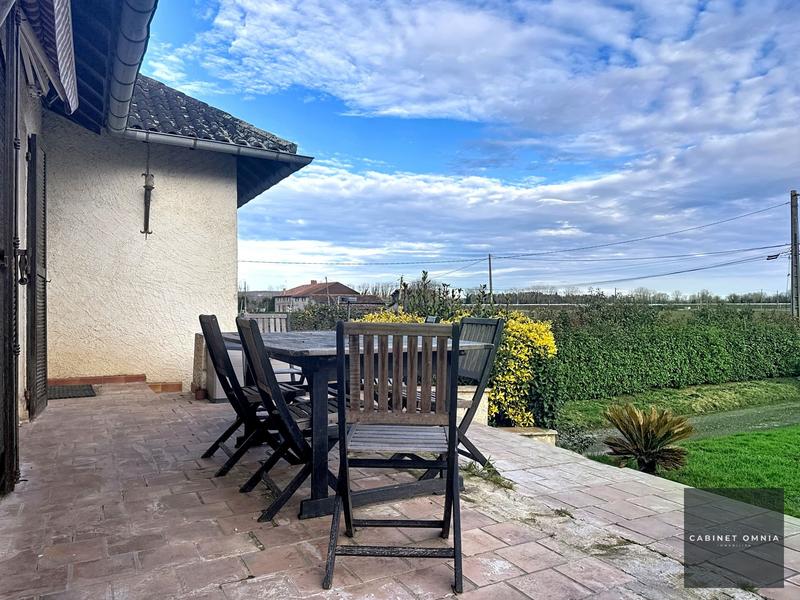 Maison - 102 m² - 4 pièces