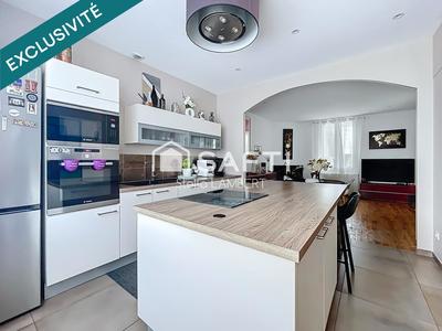 Maison - 160 m² - 5 pièces