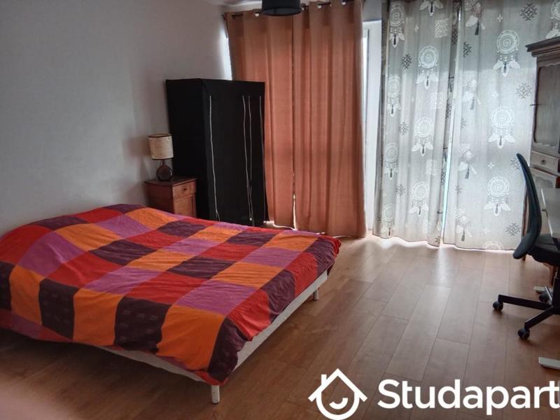 Chambre - 22 m² - 1 pièce