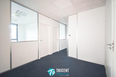 Bureau - 217 m²
