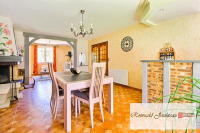 Maison - 139 m² - 6 pièces