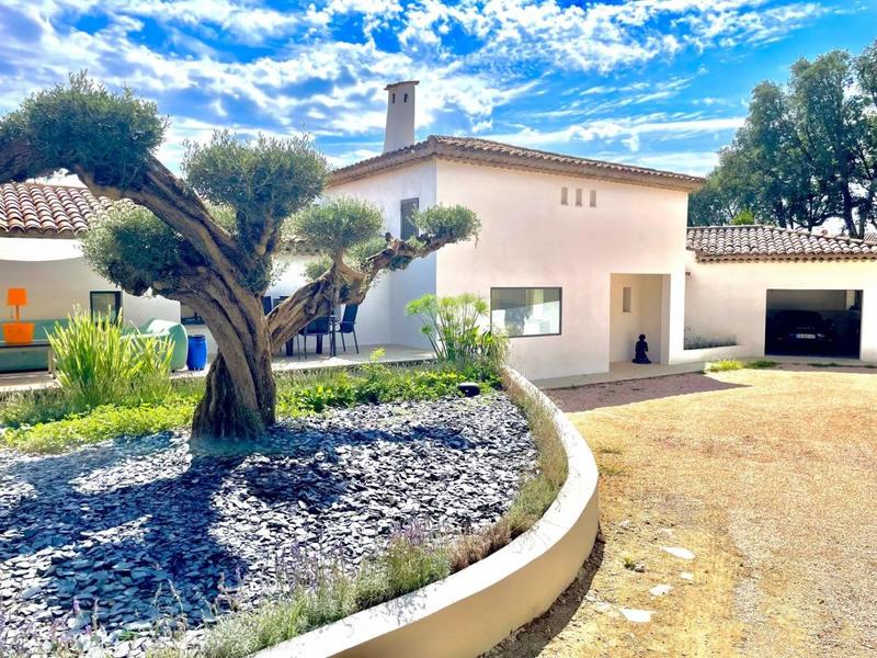 Villa - 166 m² - 4 pièces
