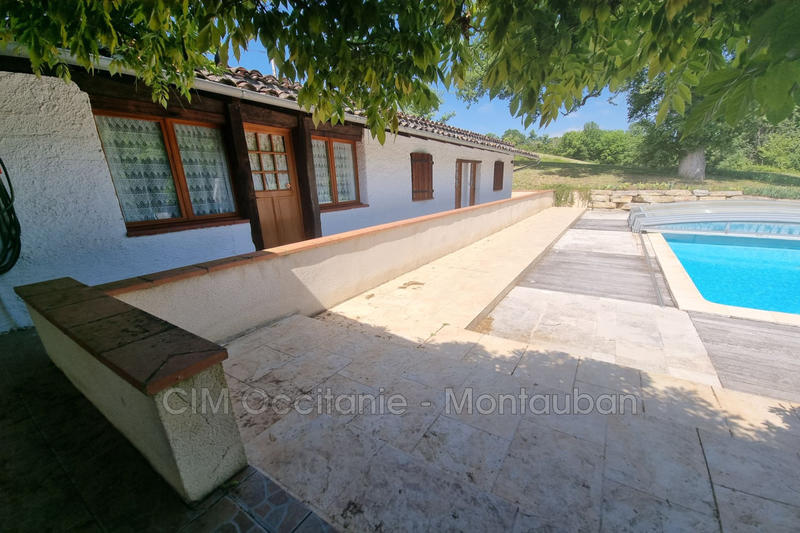 Maison - 275 m² - 8 pièces