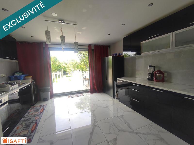 Maison - 115 m² - 5 pièces