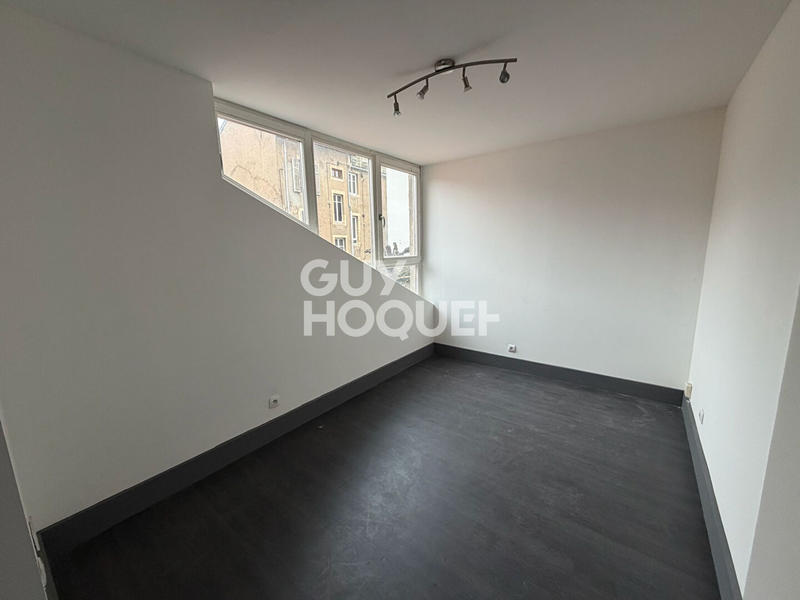 Immeuble - 270 m² - 8 pièces