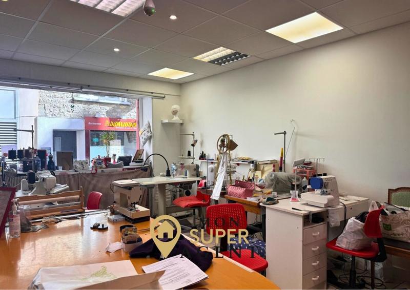 Local commercial - 100 m²