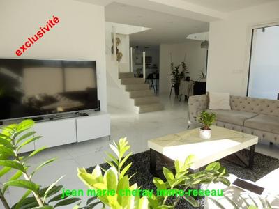 Maison - 154 m² - 6 pièces