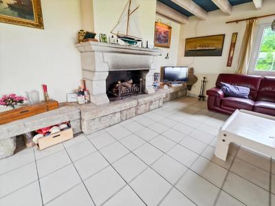 Maison - 190 m² - 8 pièces