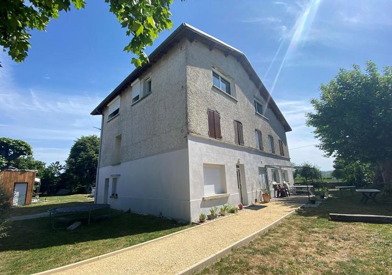 Appartement - 61 m² - 3 pièces