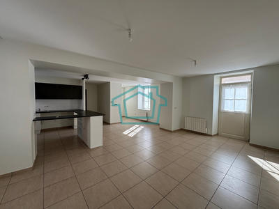 Maison de village - 86 m² - 4 pièces