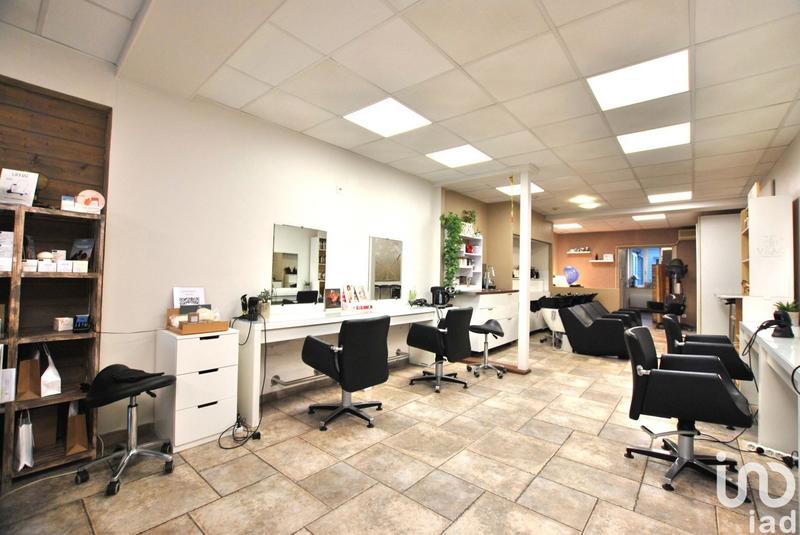 Local commercial - 102 m²