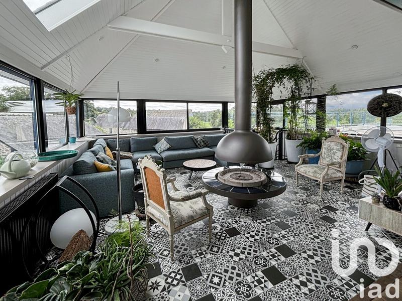 Maison - 800 m² - 20 pièces