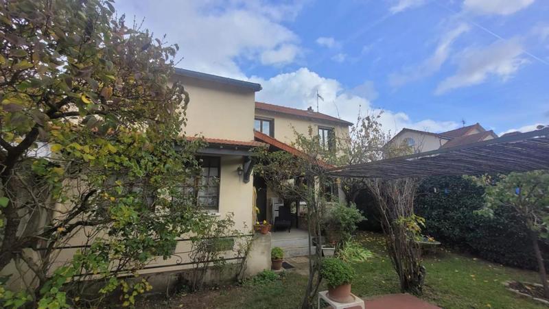 Maison - 116 m² - 6 pièces