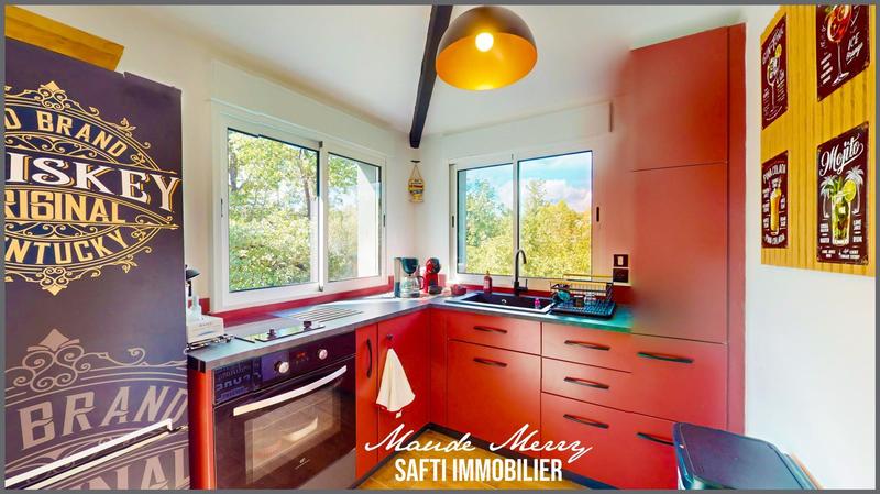 Maison - 163 m² - 7 pièces