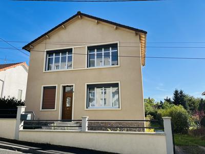 Maison - 100 m² - 4 pièces