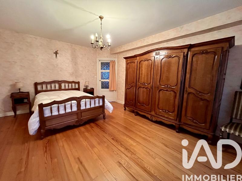 Maison - 157 m² - 7 pièces