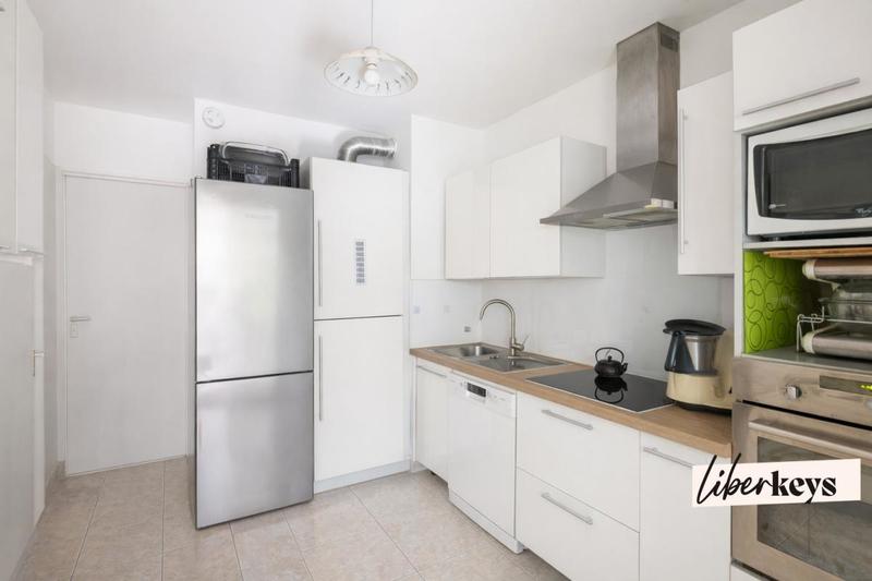 Appartement ancien - 99 m² - 4 pièces