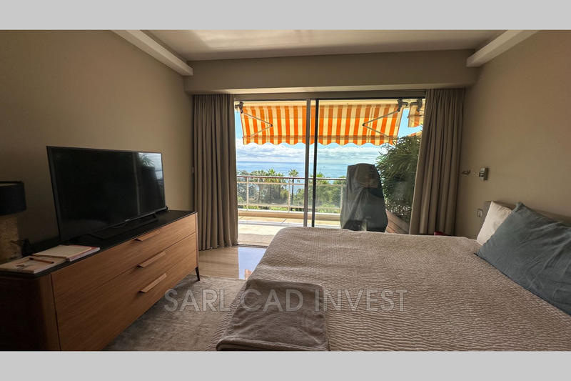 Appartement - 150 m² - 5 pièces