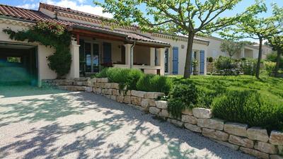 Maison - 93 m² - 5 pièces