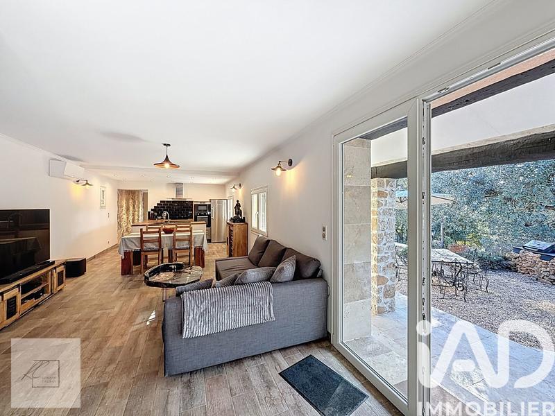 Maison - 150 m² - 5 pièces