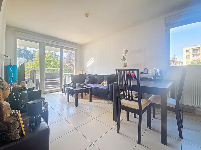 Appartement - 43 m² - 2 pièces