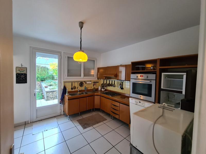 Villa - 196 m² - 8 pièces