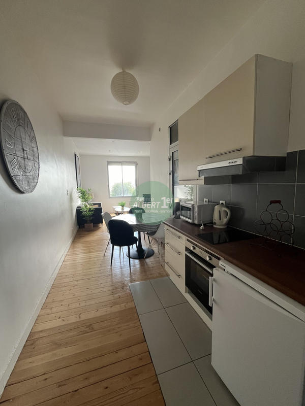 Appartement - 65 m² - 3 pièces