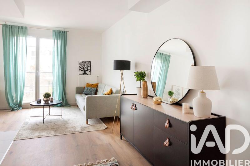 Appartement - 90 m² - 4 pièces