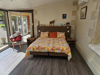 Maison - 220 m² - 8 pièces