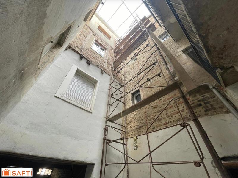 Appartement - 137 m² - 6 pièces