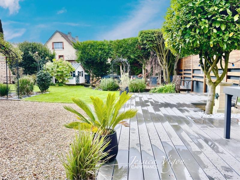 Maison de ville - 203 m² - 6 pièces