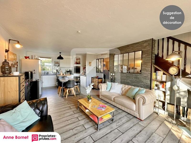 Maison - 97 m² - 5 pièces