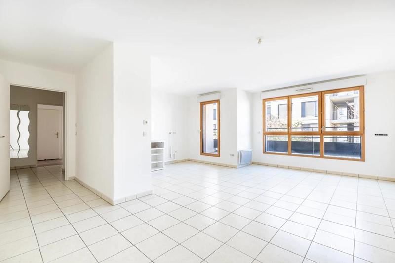 Appartement - 81 m² - 4 pièces