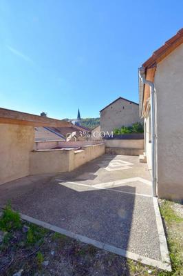 Maison de village - 97 m² - 4 pièces