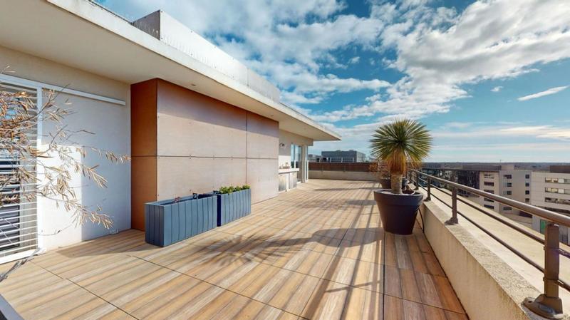 Appartement - 144 m² - 4 pièces