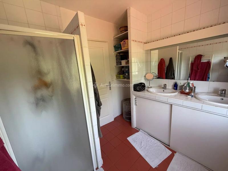 Maison - 229 m² - 8 pièces