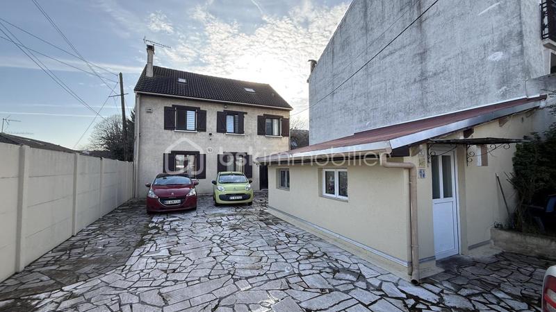 Maison - 190 m² - 7 pièces