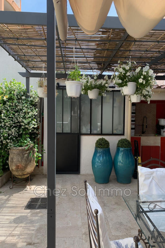 Maison - 104 m² - 5 pièces