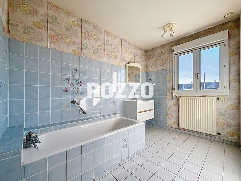 Maison - 147 m² - 6 pièces