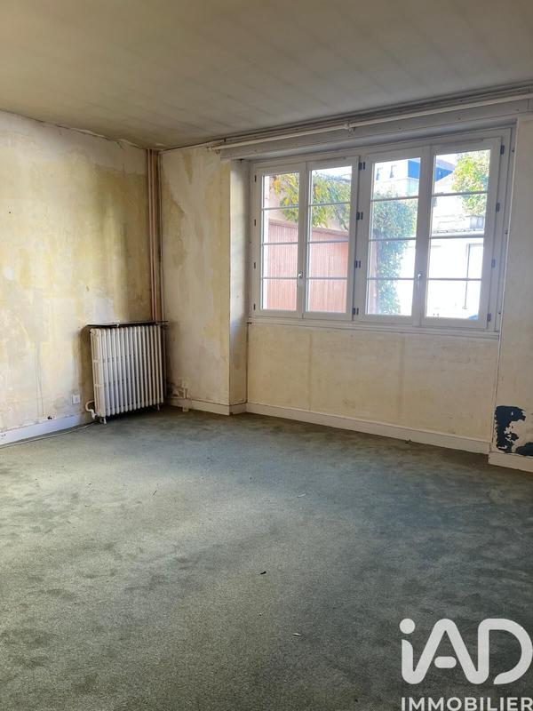 Maison de ville - 241 m² - 8 pièces