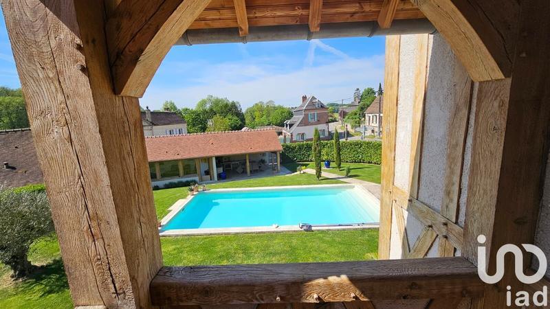 Maison - 262 m² - 8 pièces