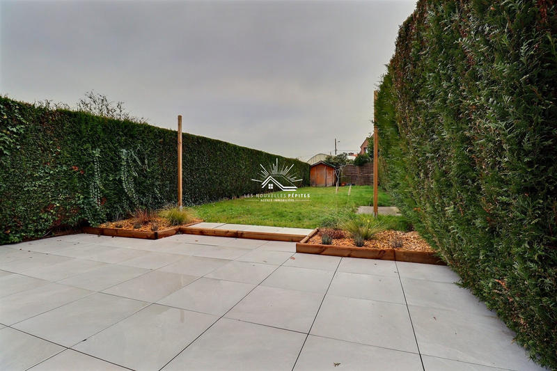 Maison - 90 m² - 4 pièces