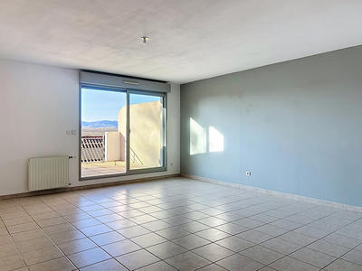 Appartement - 94 m² - 4 pièces