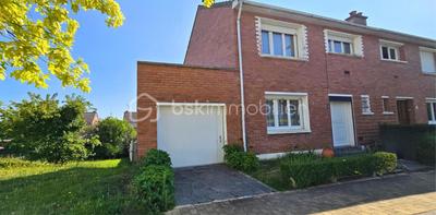 Maison - 85 m² - 4 pièces