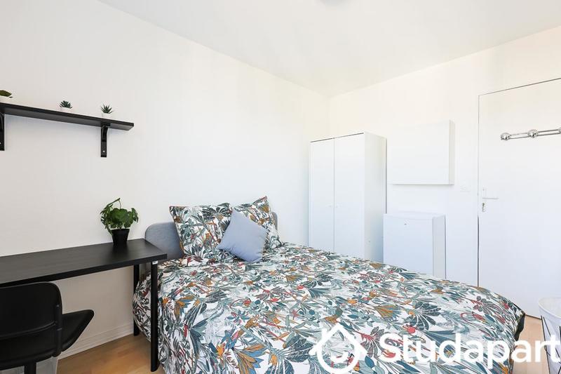 Chambre - 10 m² - 1 pièce