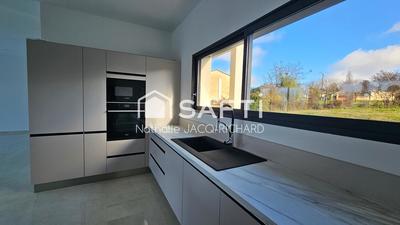 Maison - 148 m² - 6 pièces