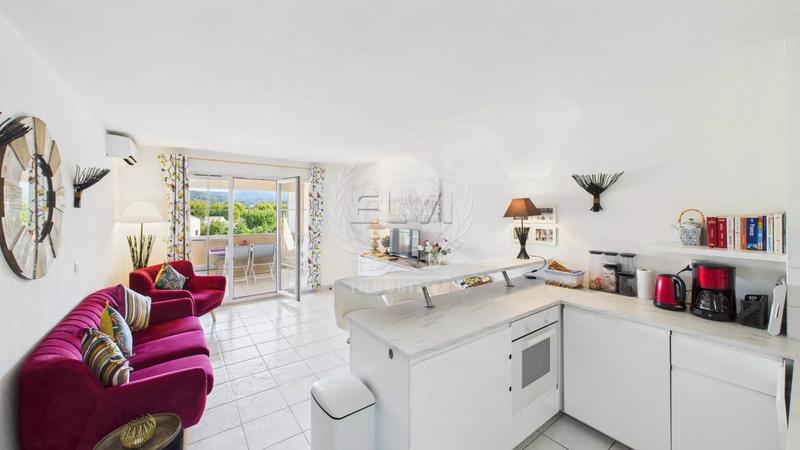 Appartement - 49 m² - 3 pièces