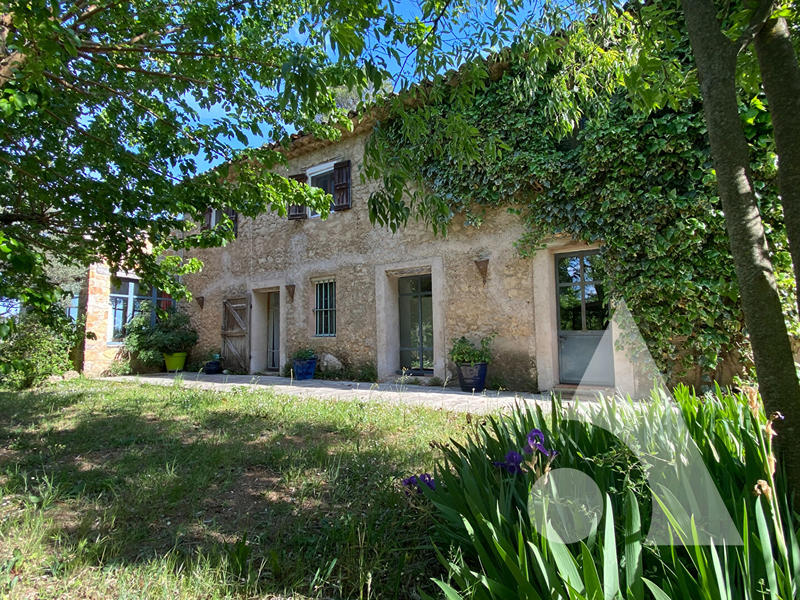 Maison - 166 m² - 5 pièces