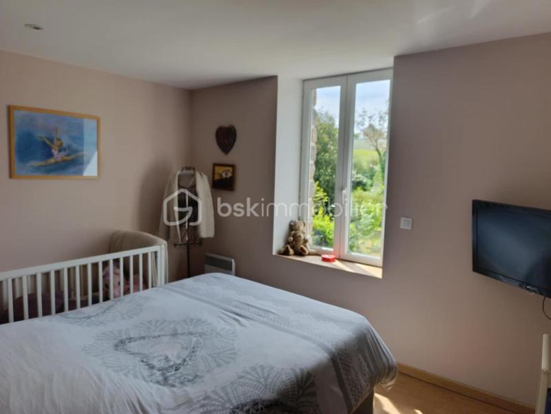 Maison - 242 m² - 10 pièces