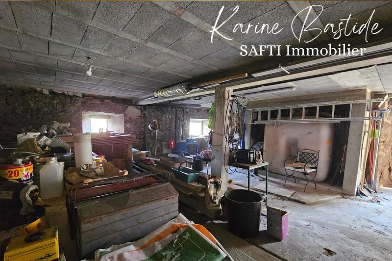 Maison - 75 m² - 5 pièces